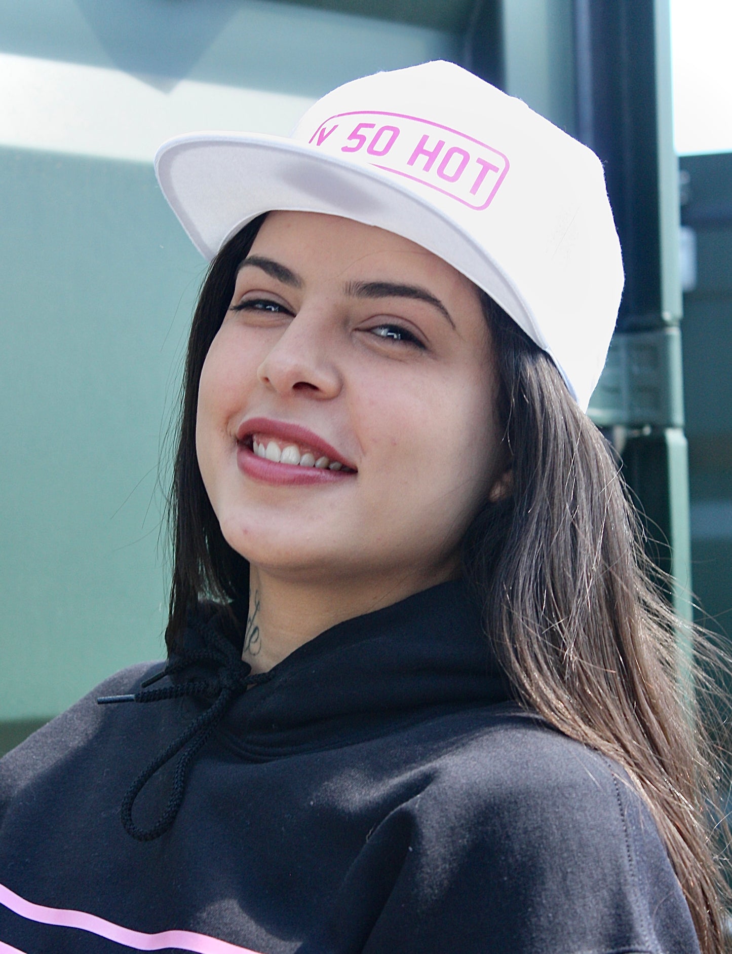 Y 50 HOT Snapback
